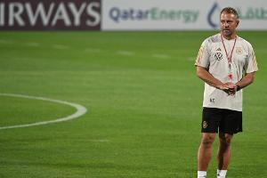 DFB-Aufstellung: Flick hält sich bedeckt