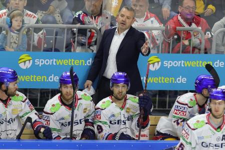 DEL: Berlin verliert Kellerduell - München baut Serie aus