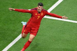 Spanien mit fünf Wechseln gegenüber Deutschland-Spiel