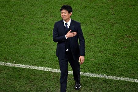 Japan geht mit erhobenem Haupt: 