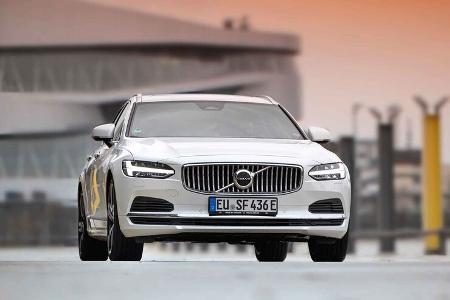 Volvo V90 Recharge T6