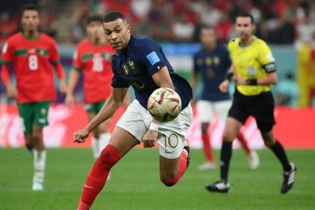 Französische Pressestimmen: 