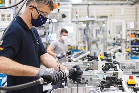 Mercedes Daimler Produktion Elektroantriebe