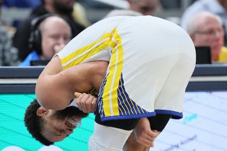 Medien: NBA-Superstar Curry fehlt Warriors wochenlang
