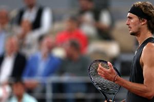 Zverev-Comeback: Sieg gegen Thiem, Niederlage gegen Medwedew