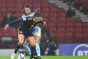 Schottlands Fußballerinnen ziehen für Equal Pay vor Gericht