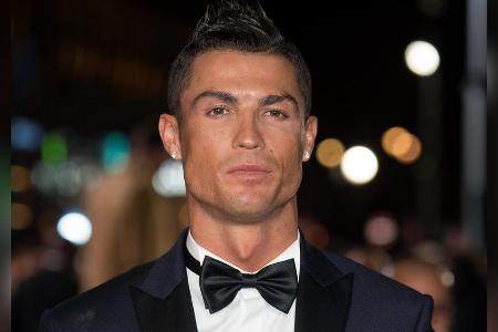 Diese Persönlichkeiten lagen 2022 bei Amazons Alexa im Trend