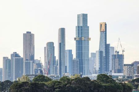 Eklat beim Melbourne-Derby: Spielabbruch nach Platzsturm