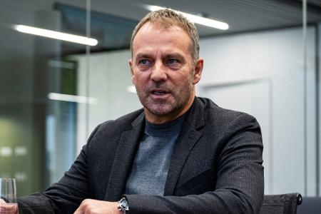 Flick sieht keinen großen Umbruch Richtung Heim-EM