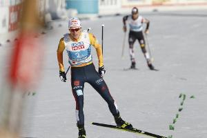 Kombination: Geiger stürmt von Platz 14 zum Sieg