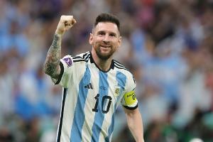Messi steigt zum WM-Rekordspieler auf