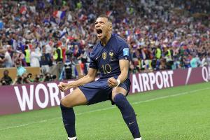 Mit acht Toren: Goldener Schuh an Mbappe