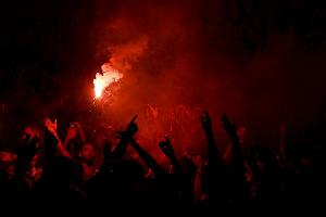 Eine Million Argentinier machen die Nacht zum Tag