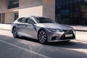 Lexus LS 2023