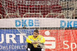 Füchse-Torhüter Milosavljev  bangt um WM-Teilnahme