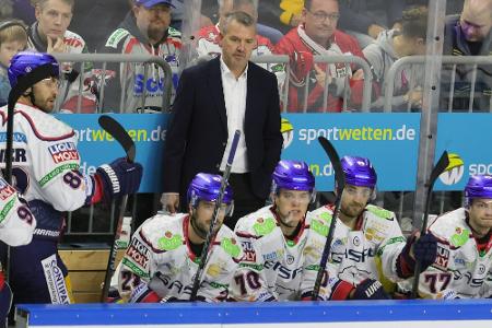 DEL: Eisbären treten auf der Stelle