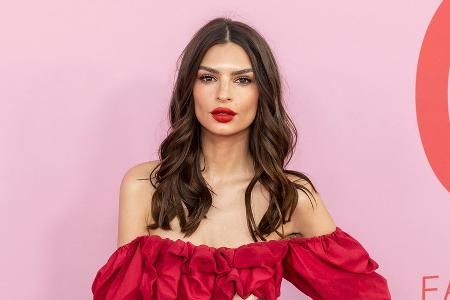 Romanze mit Pete Davidson beendet? Emily Ratajkowski nutzt Dating-App
