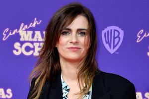 "Nichts Schlimmes": Nora Tschirner hatte einen Unfall in ZDF-Spielshow