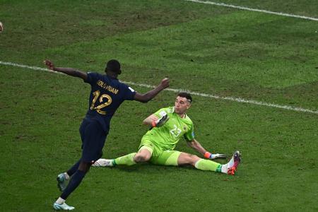 Martinez: WM-Tattoo auf rettender Wade