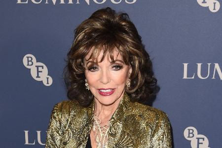 Mit 89 Jahren: Joan Collins begeistert im Leoparden-Badeanzug
