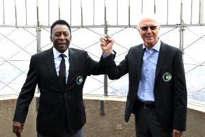 Beckenbauer verzichtet auf Reise zu Peles Trauerfeier