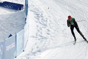 Hennig überzeugt als Sechste in Oberstdorf - Karlsson siegt