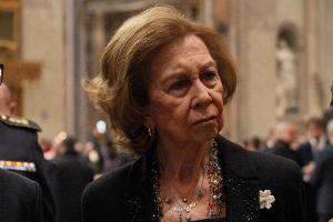 Königin Sophia und Co.: Diese Royals verabschieden Benedikt XVI.