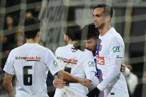 Ohne Messi, Mbappe und Neymar: PSG müht sich im Pokal weiter