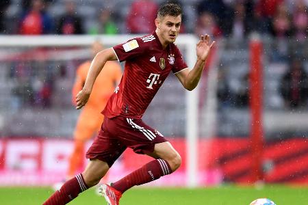 Josip Stanisic - Vertrag bis 2026