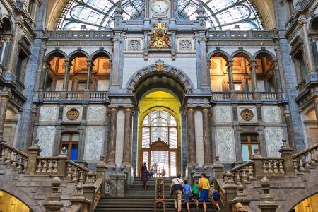 Antwerpen-Centraal, Antwerpen