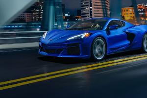 Chevrolet eAWD Corvette E-Ray (2023)