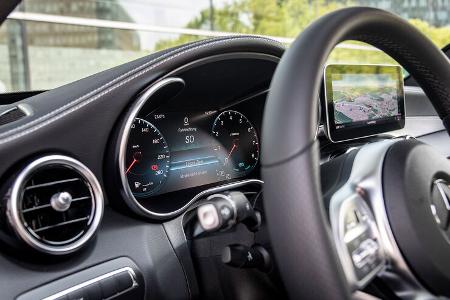 Mercedes C200 Limousine selenite grey (2018)