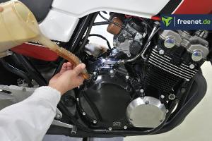 Motorrad Öl