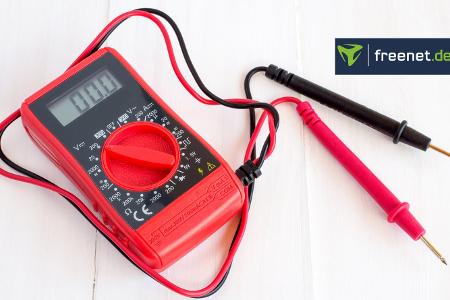 Spannungsprüfer