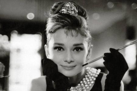 Audrey Hepburn: So wurde die Schauspielerin zur Stilikone