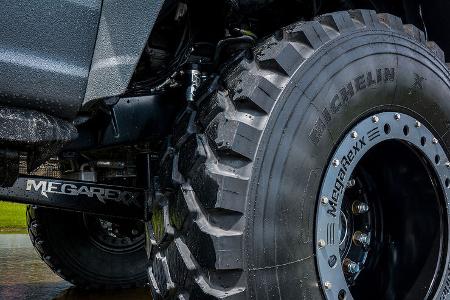 07/2021, MegaRexx MegaRaptor auf Basis Ford Super Duty Pickup