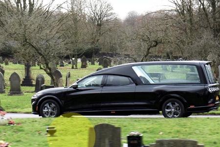 Coleman Milne Ford Mustang Mach-E Leichenwagen
