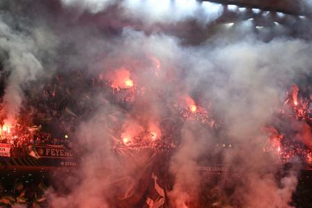 Elf Feyenoord-Hooligans vor Derby gegen Ajax verhaftet