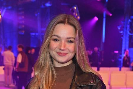 Julia Beautx wird zu Julia Willecke: Sie legt ihren Künstlernamen ab