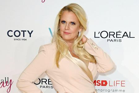 Entertainerin Barbara Schöneberger dankt Sport1 nach Nackt-Clip