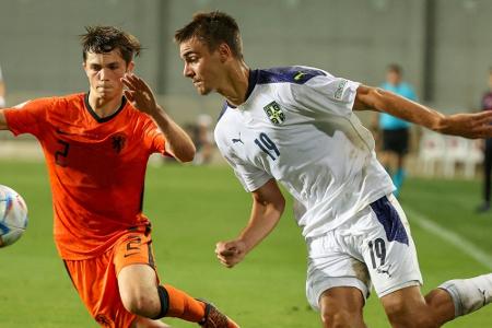 Stuttgart holt Teenager Milosevic aus Novi Sad