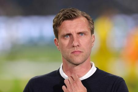 Krösche verteidigt Eintrachts-Fans gegen Hoeneß-Kritik