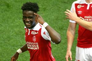 Sechster Neuer: FCA holt auch Mbuku