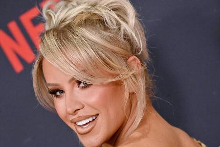 YouTuberin Gigi Gorgeous sah fast aus wie ein Pamela Tribute Act.