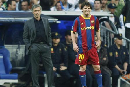 'Barcelona ist eine Kultur-Stadt, mit wichtigen Theatern. Und Messi hat dort viel gelernt, vor allem das Komödienfach.' (nach einer Roten Karte für seinen Spieler Asier del Horno beim Spiel von Chelsea gegen den FC Barcelona)