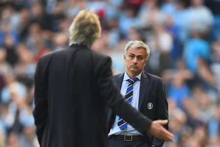 'Der Unterschied zwischen mir und Pellegrini ist, wenn mich Real rauswirft, werde ich nicht den FC Málaga trainieren.' (über Manuel Pellegrini, seinen Vorgänger bei Real)