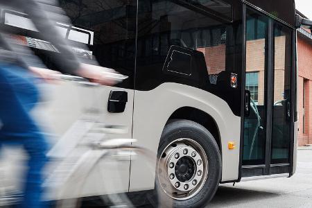 Gelenkbus Mercedes-Benz eCitaro G Elektrobus Daimler Buses