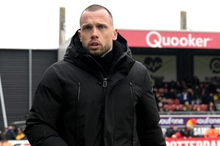 Ex-Herthaner Heitinga wird Cheftrainer bei Ajax