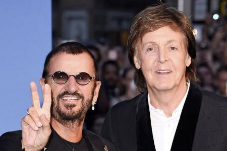 Ringo Starr (l.) und Paul McCartney