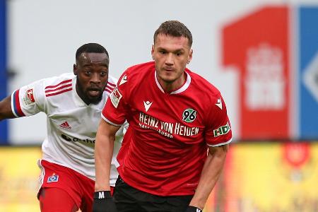 Erdbeben in der Türkei: Deutscher Fußballer Baris Basdas verletzt